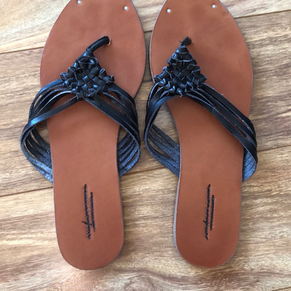 Flip flops- Size 7